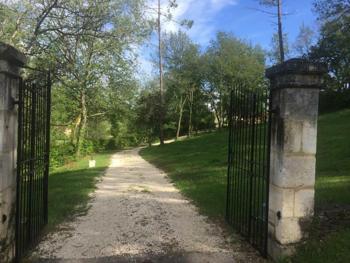 Вілла La Roque Saint-Julien-de-Crempse Екстер'єр фото